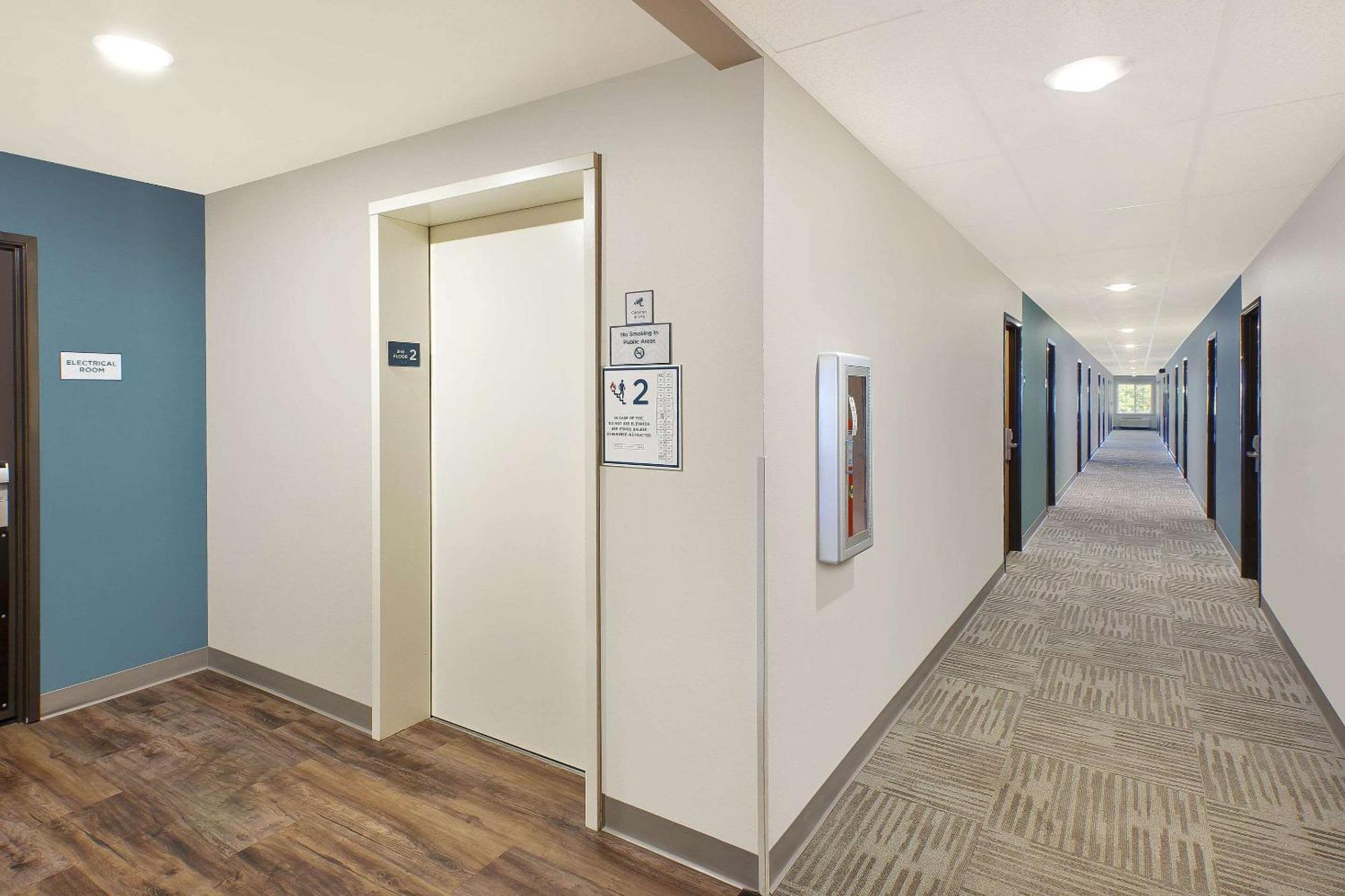 Woodspring Suites St Louis St Charles Saint Charles ภายนอก รูปภาพ